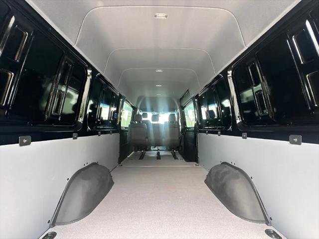 2026 Mercedes-Benz Sprinter 2500 High Roof 4-Cyl Diesel