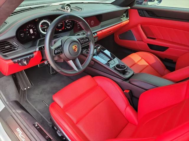 2024 Porsche 911 Carrera GTS