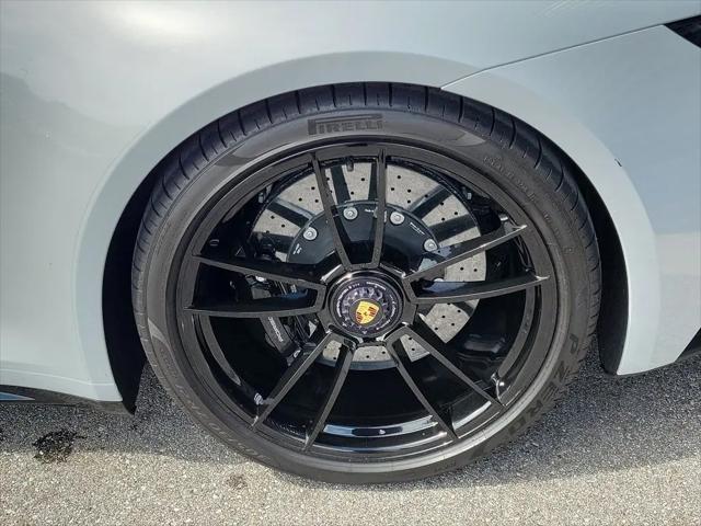 2024 Porsche 911 Carrera GTS
