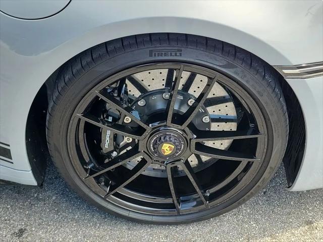 2024 Porsche 911 Carrera GTS