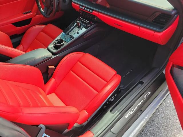 2024 Porsche 911 Carrera GTS