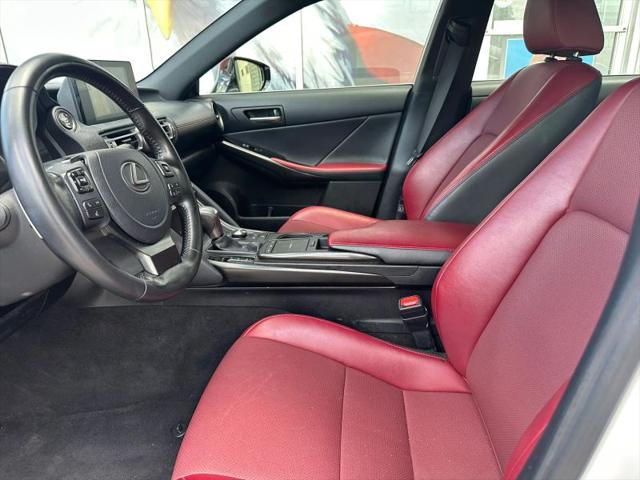 2021 Lexus IS 300 300
