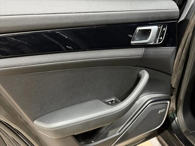 2021 Porsche Panamera Panamera