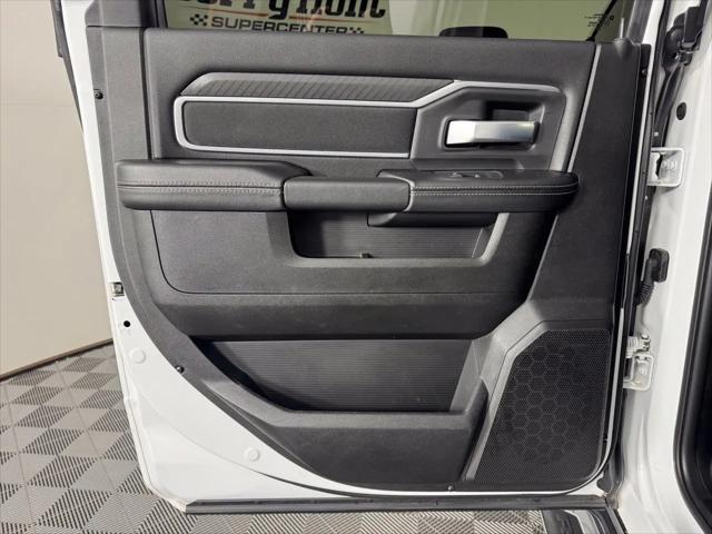 2025 Ram 2500 Big Horn Crew Cab 4x4 64 Box