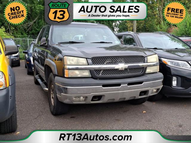 2003 Chevrolet Avalanche Base for sale in Levittown, PA