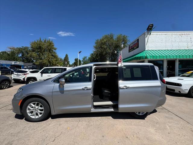 2021 Chrysler Pacifica Touring L