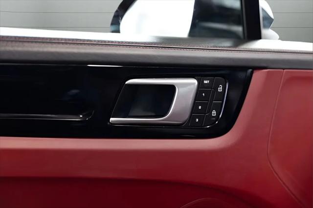 2023 Porsche Cayenne Cayenne