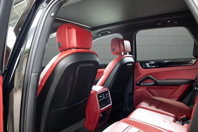 2023 Porsche Cayenne Cayenne