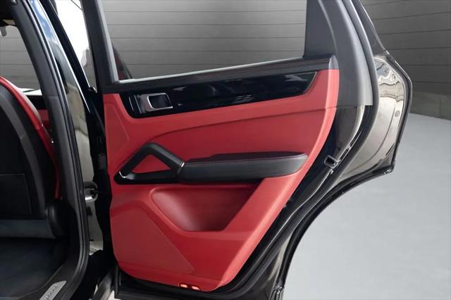 2023 Porsche Cayenne Cayenne