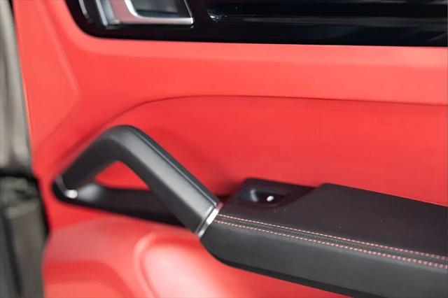 2023 Porsche Cayenne Cayenne