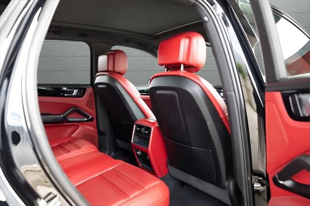 2023 Porsche Cayenne Cayenne