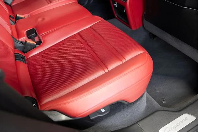 2023 Porsche Cayenne Cayenne
