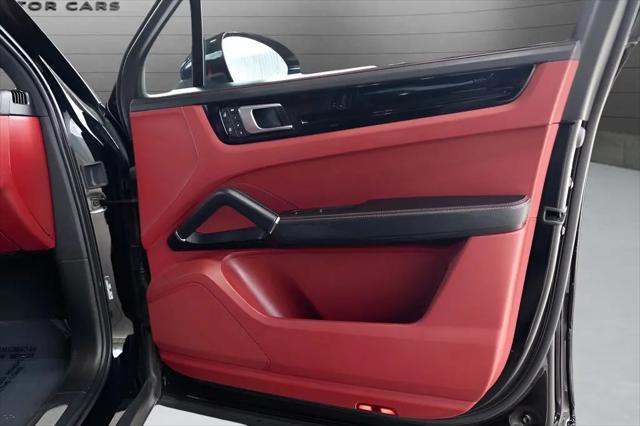 2023 Porsche Cayenne Cayenne