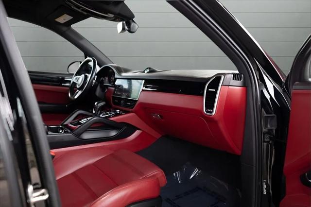 2023 Porsche Cayenne Cayenne