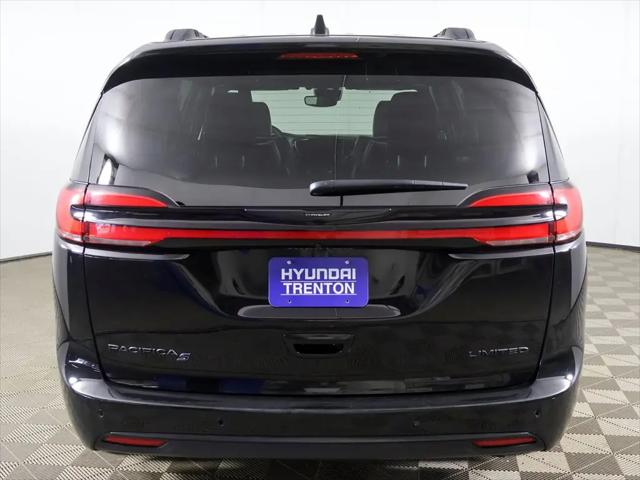 2025 Chrysler Pacifica Limited