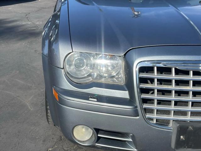 2006 Chrysler 300 SRT8