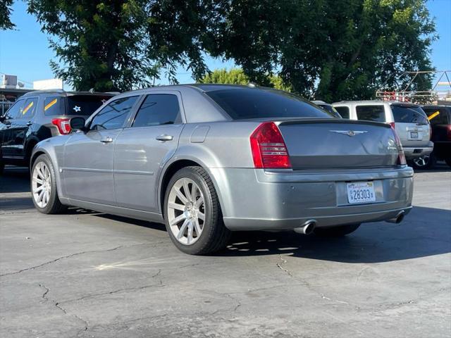 2006 Chrysler 300 SRT8