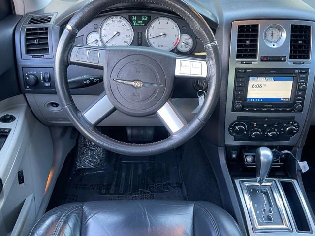 2006 Chrysler 300 SRT8