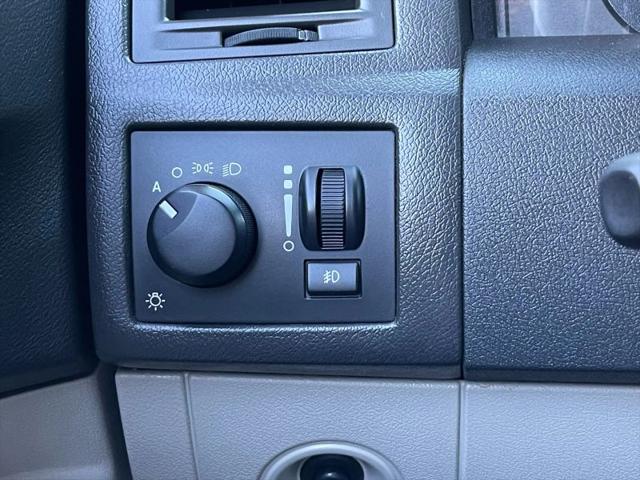 2006 Chrysler 300 SRT8