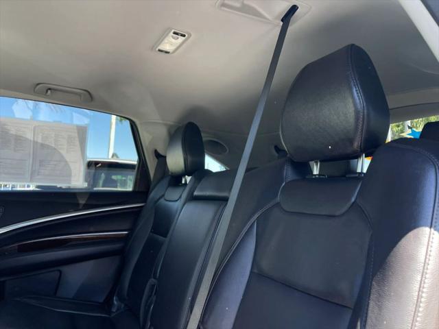 2017 Acura MDX w/Technology Package