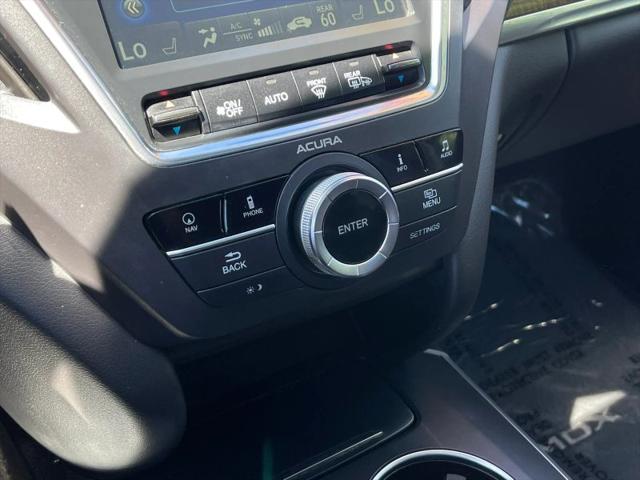 2017 Acura MDX w/Technology Package