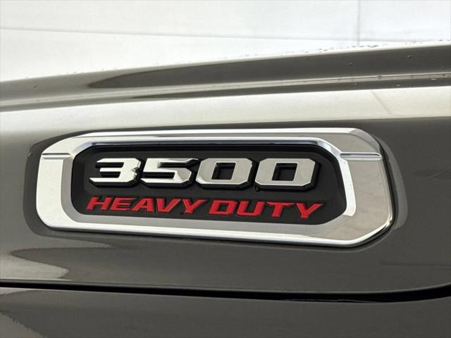 2027 Ram 3500 Chassis Cab Big Horn