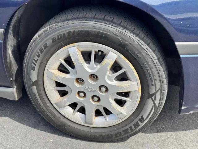 2000 Chevrolet Impala Base