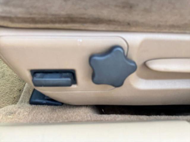 2000 Chevrolet Impala Base