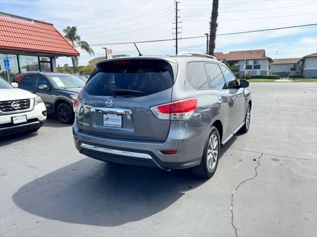 2016 Nissan Pathfinder S