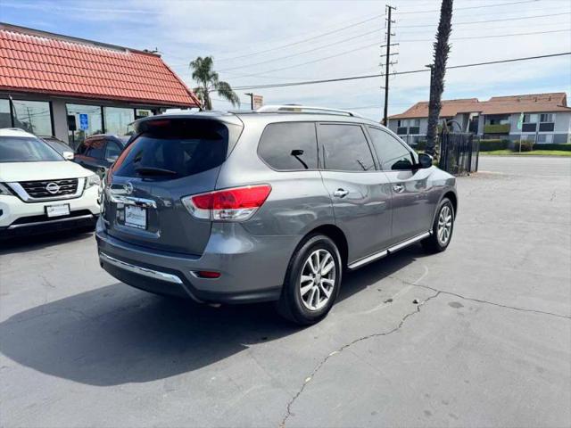 2016 Nissan Pathfinder S