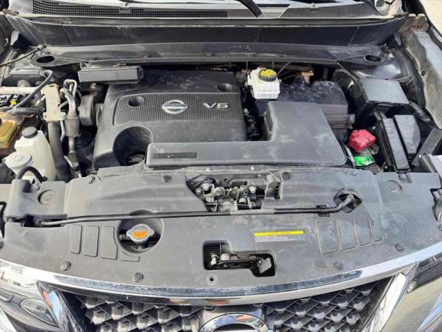 2016 Nissan Pathfinder S