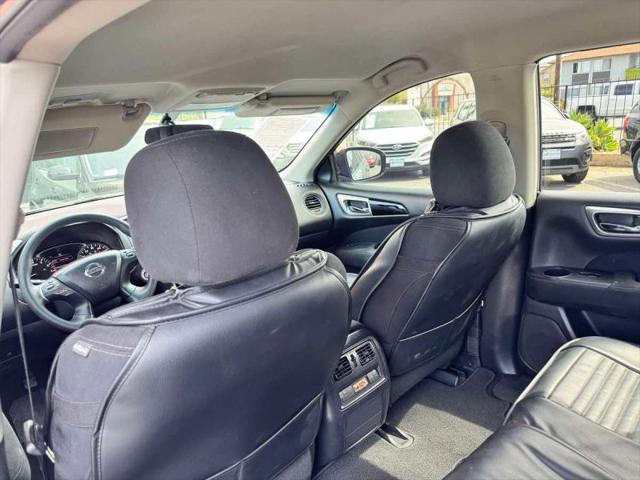 2016 Nissan Pathfinder S