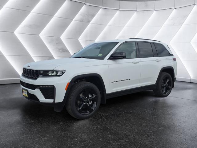 2027 Jeep Grand Cherokee Limited for sale in Newport, VT