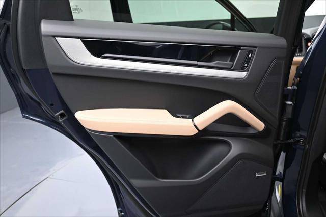 2026 Porsche Cayenne Coupe AWD