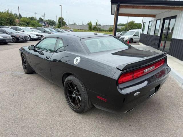 2014 Dodge Challenger SRT8 Core