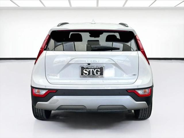 2025 Kia Niro EX