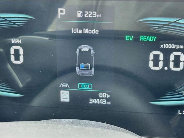 2025 Kia Niro EX