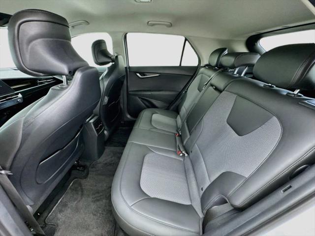 2025 Kia Niro EX
