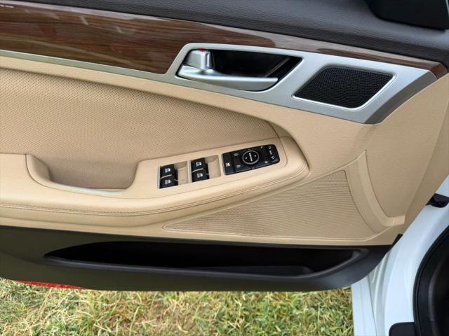 2016 Hyundai Genesis 3.8