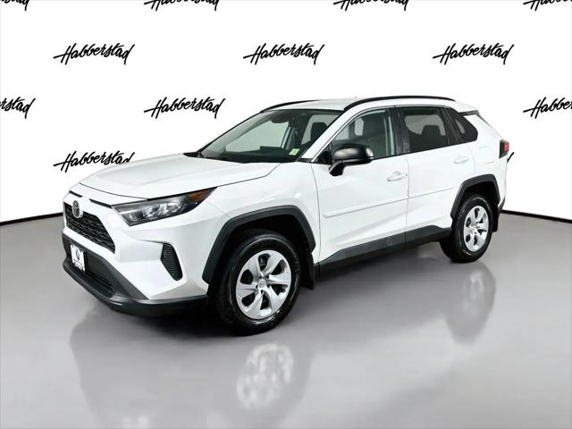 2020 Toyota RAV4 LE for sale in Huntington Station, NY