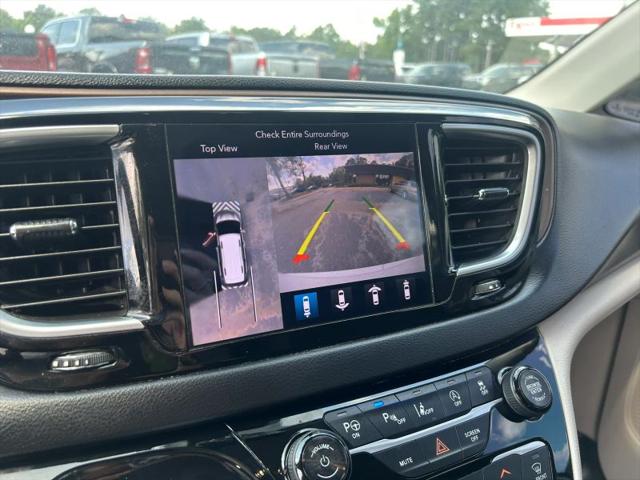2018 Chrysler Pacifica Touring L Plus