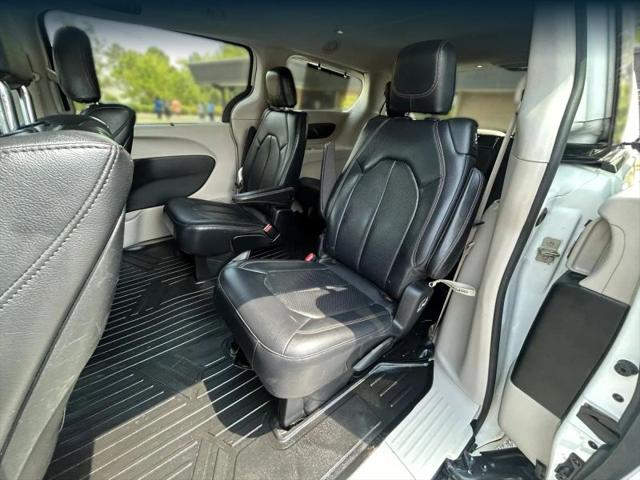 2018 Chrysler Pacifica Touring L Plus