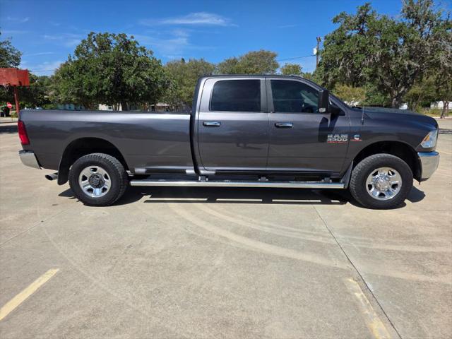 2018 Ram 3500 SLT Crew Cab 4x4 8 Box