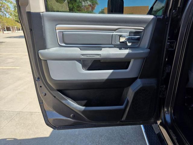 2018 Ram 3500 SLT Crew Cab 4x4 8 Box