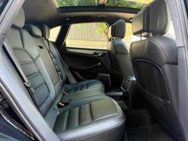 2016 Porsche Macan Turbo