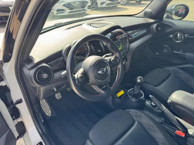 2017 MINI Hardtop Cooper S