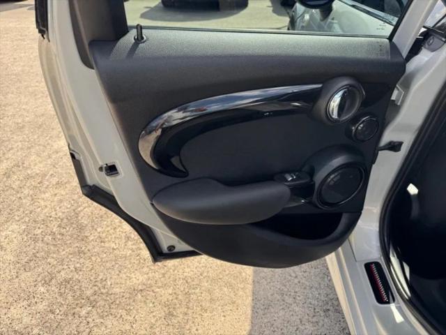 2017 MINI Hardtop Cooper S