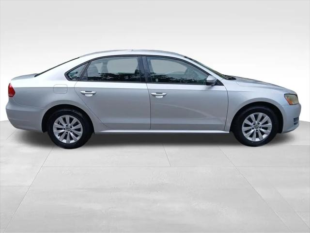 2012 Volkswagen Passat 2.5L S