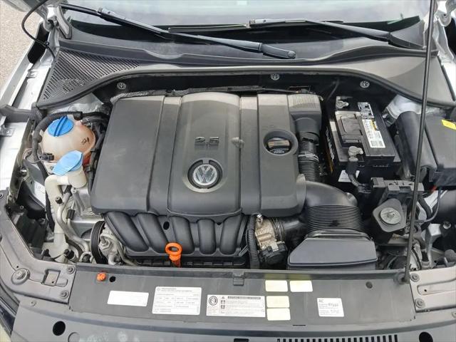 2012 Volkswagen Passat 2.5L S
