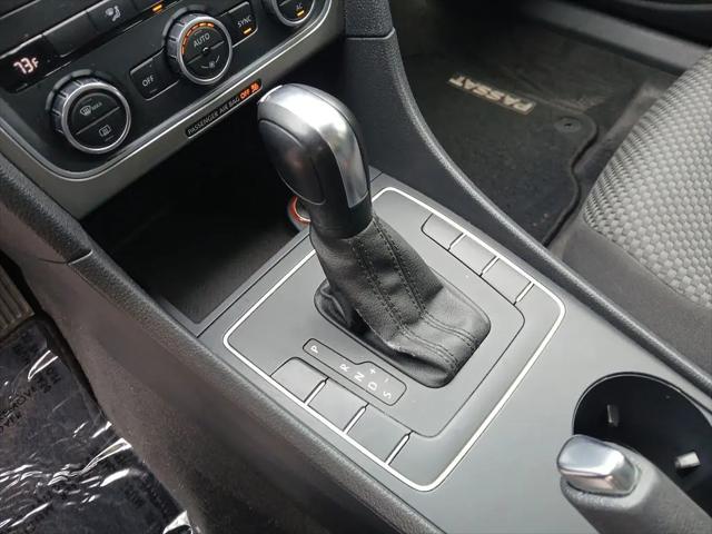 2012 Volkswagen Passat 2.5L S